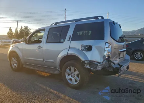 2011 Nissan Pathfinder S from USA, damaged, VIN 5N1AR1NN2BC626733